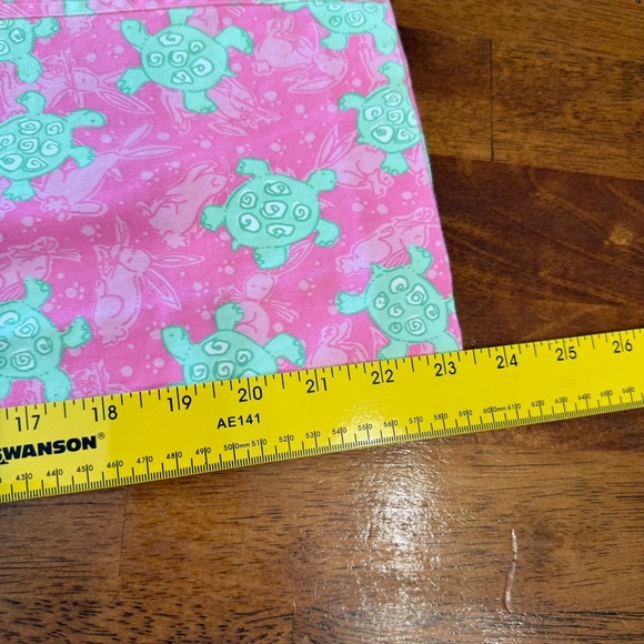 Vintage Lilly Pulitzer "Tortoise and Hare" Pink & Green Turtle Cropped Pants 8 - Picture 5 of 8